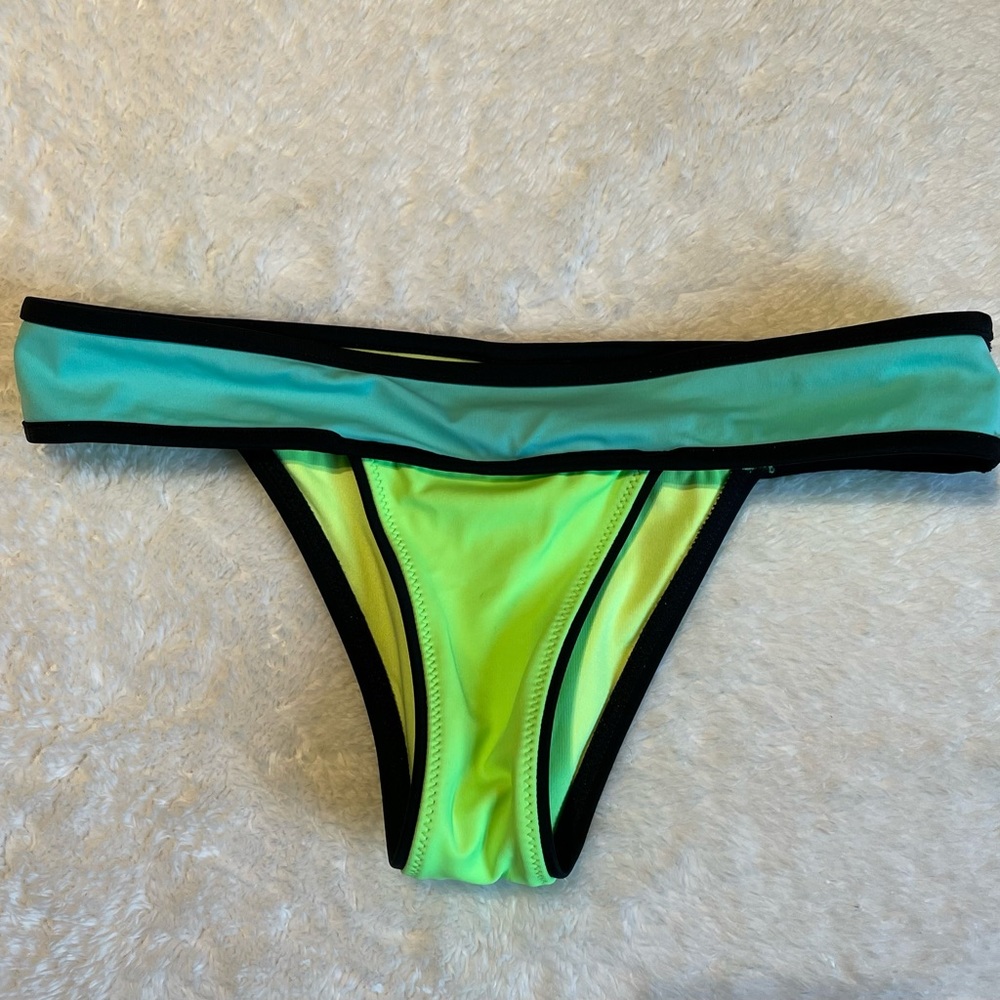 Victoria’s Secret bikini bottom